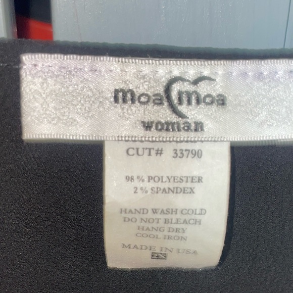 New Moa Moa black blouse beautiful flared sleeves - Picture 2 of 6